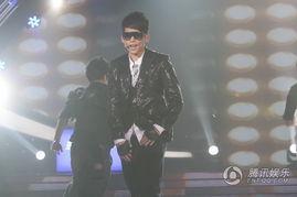 苏醒爆料何炅视频播放,揭秘娱乐圈不为人知的一面