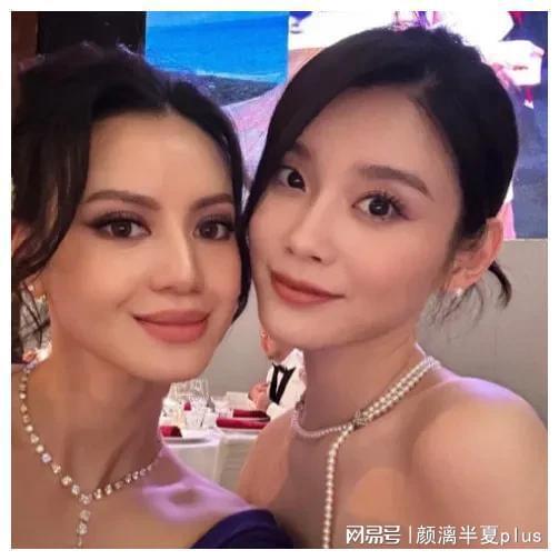 新瓜最新爆料明星视频在线观看,明星私密视频在线观看，独家揭秘幕后真相